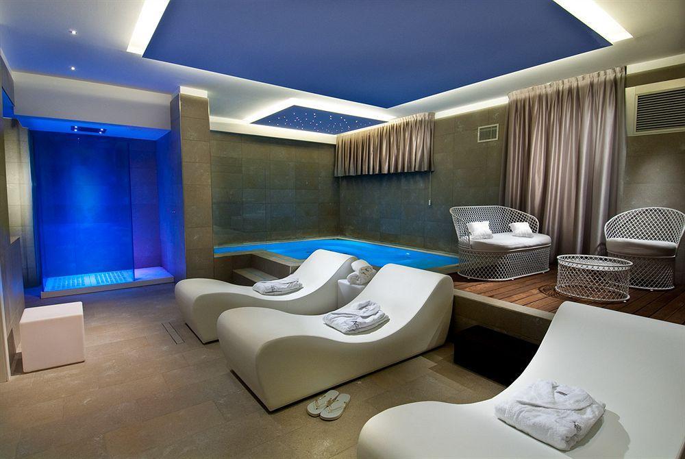 Hotel Atlantic & Spa Gabicce Mare Buitenkant foto